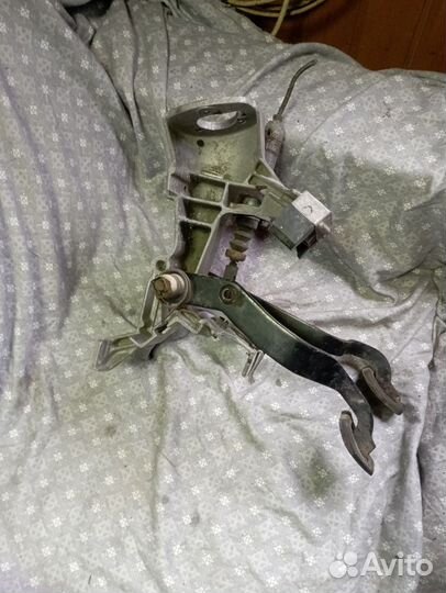 Блок педалей с главным цилиндром audi 80