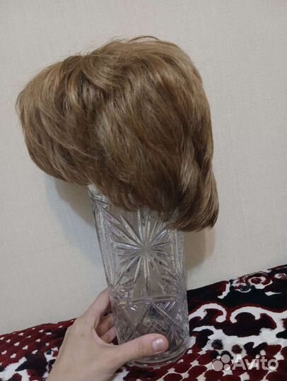 Парик женский