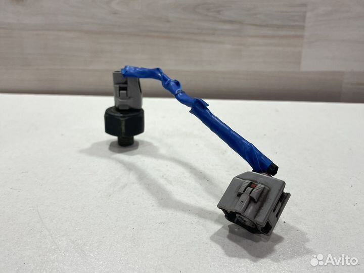 Датчик детонации Toyota Corolla 2ZZ-GE