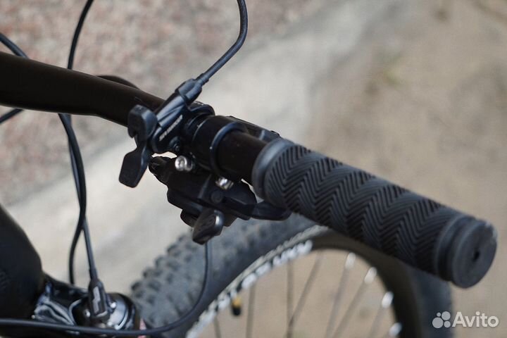 Gt avalanche expert рама 27,5