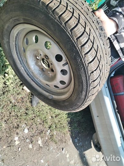 Gislaved Nord Frost 5 185/65 R14