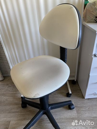 Компьютерный стул