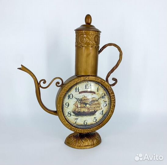 Часы настольные Новые