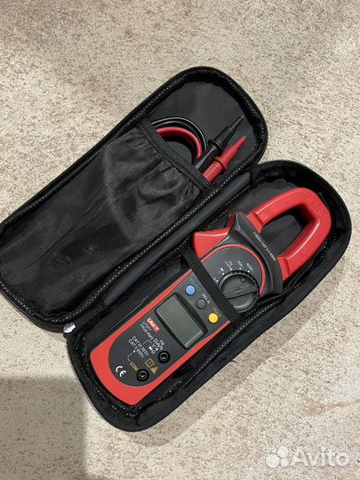 Клещи (мультиметр) UNI-T UT204, True RMS