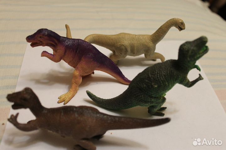 Игрушки Фигурки динозавр дракон 4 шт винтаж 11см