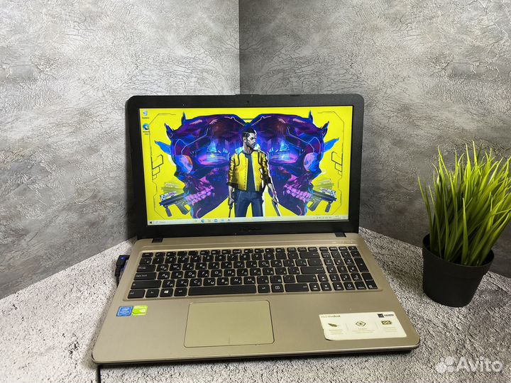 Игровой ноутбук asus 4 ядра/2 видеокарты/1000 gb
