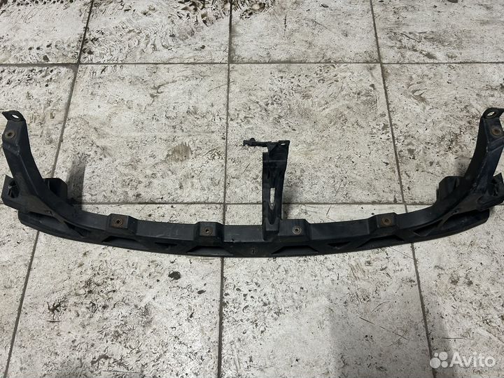 Кронштейн крепления бампера Volkswagen Passat B5+
