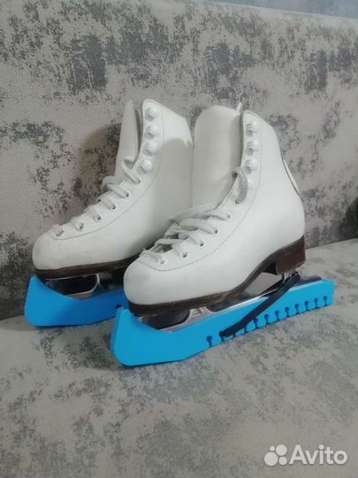Коньки фигурные