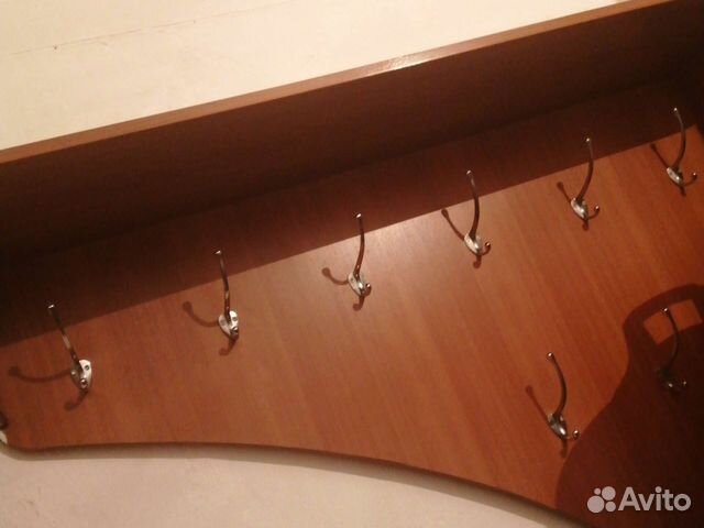 Вешалка в прихожую