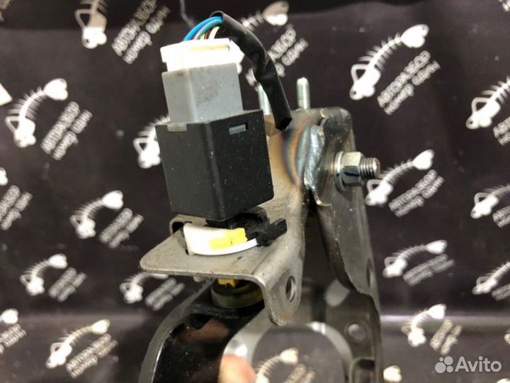 Педаль тормоза Kia Soul 1.6 G4FD 2014