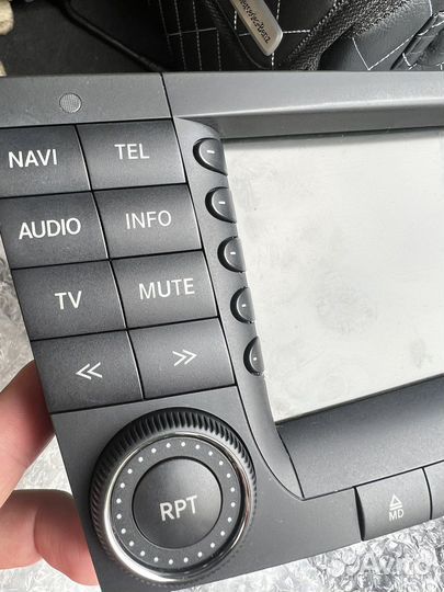 Магнитофон Mercedes Benz CLS w219