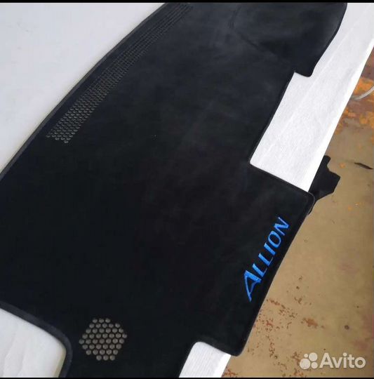 Ковры на торпедо