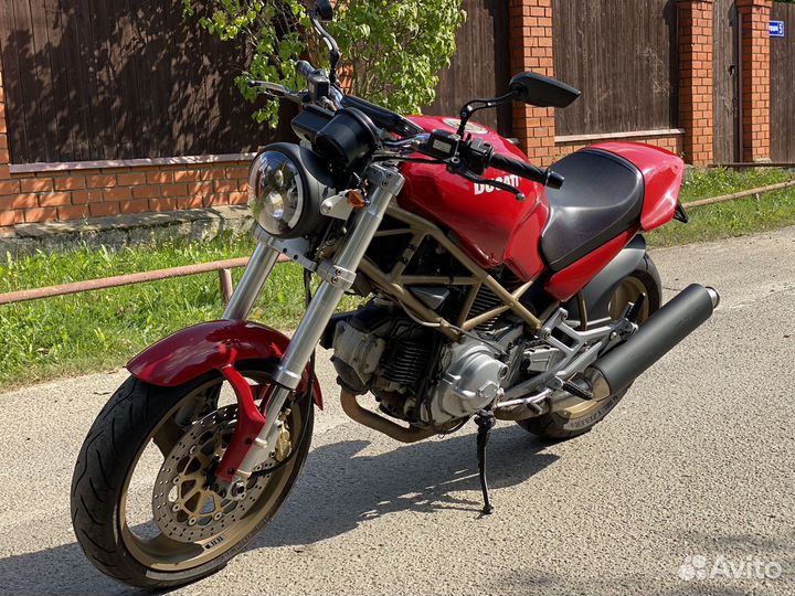 Ducati Monster 400