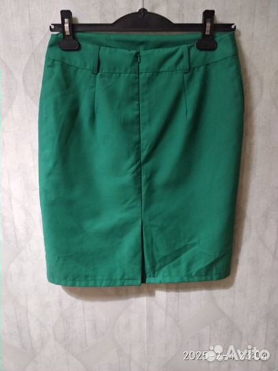 Юбки 2 шт. 46 р-р