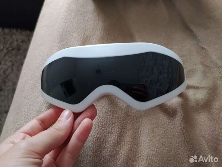 Магнитный массажёр для глаз