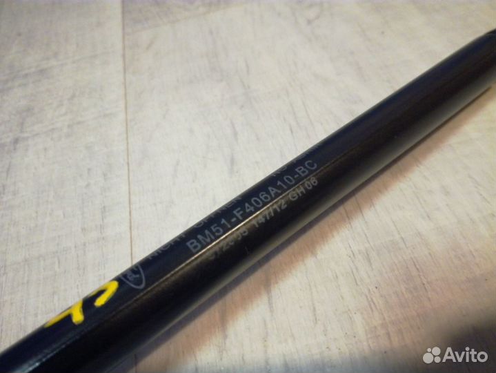 Амортизатор крышки багажника Ford Focus 3 2.0 xqda