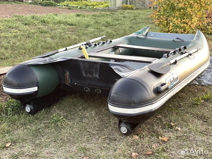 Лодка Sun Marine