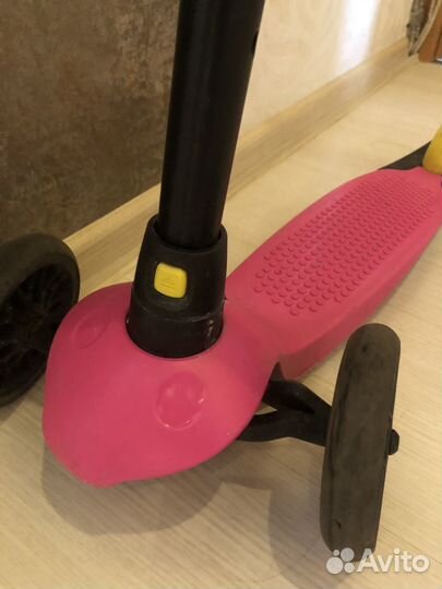 Самокат для девочки
