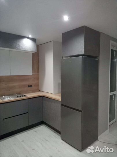 Кухонный гарнитур, монтаж в подарок