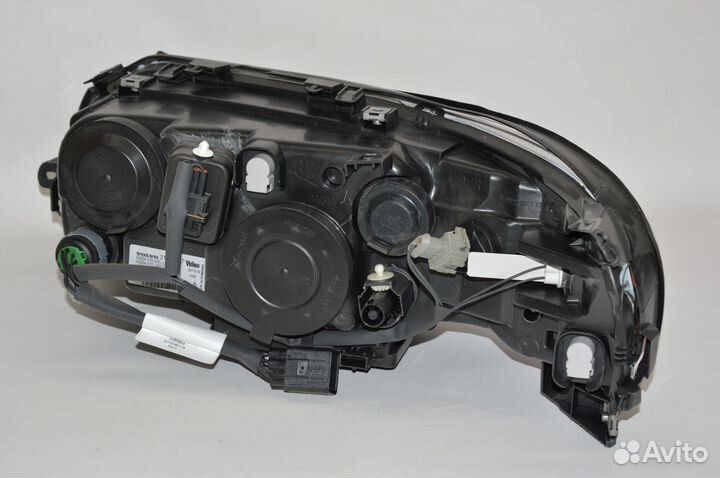 Фара Xenon правая volvo, арт. 31446847, для XC70