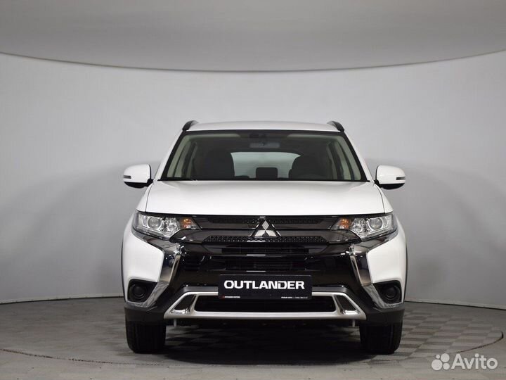 Mitsubishi Outlander 2 CVT, 2022