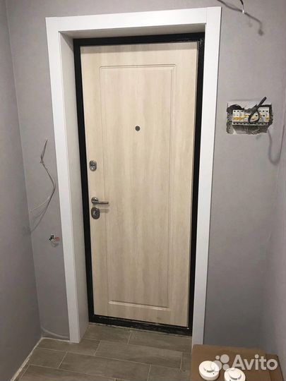 Дверь входная подъездная