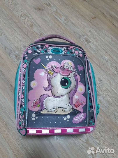 Школьный рюкзак