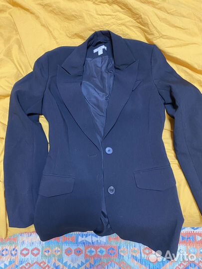 Пиджак женский черный приталенный XS