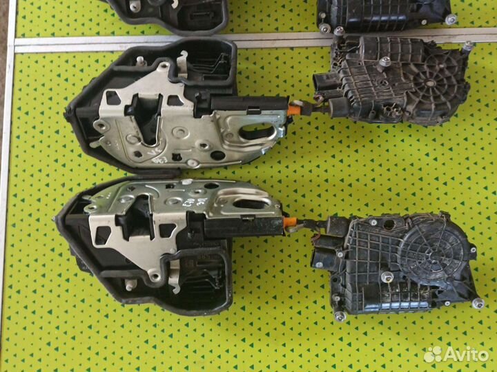 Доводчики дверей комплект x5 e70 x6 e71 e60