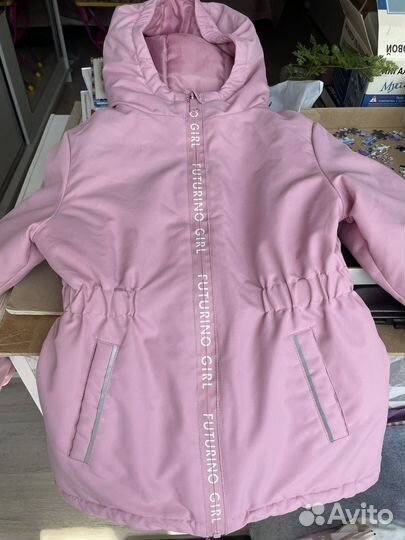 Куртка на девочку 122 р