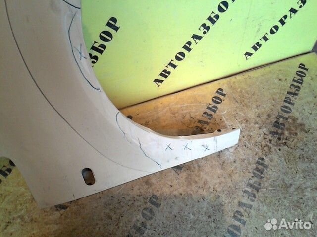 Крыло переднее правое Volkswagen Touran 2003-2010