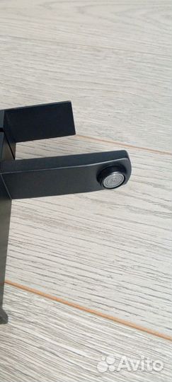 Смеситель для ванны