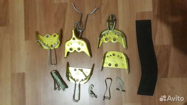 Лыжи с креплениями. СССР