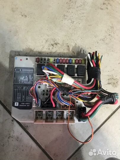 Блок предохранителей Nissan Note E11