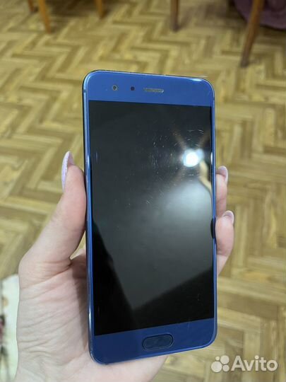 HONOR 9, 4/64 ГБ