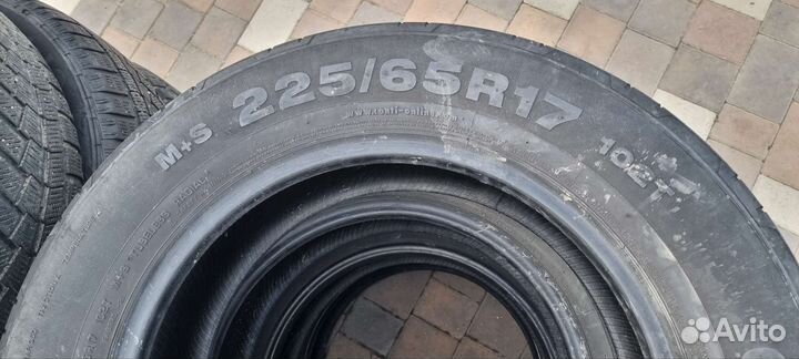 Continental Conti4x4Contact 225/65 R17