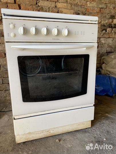 Плита газовая Electrolux б/у