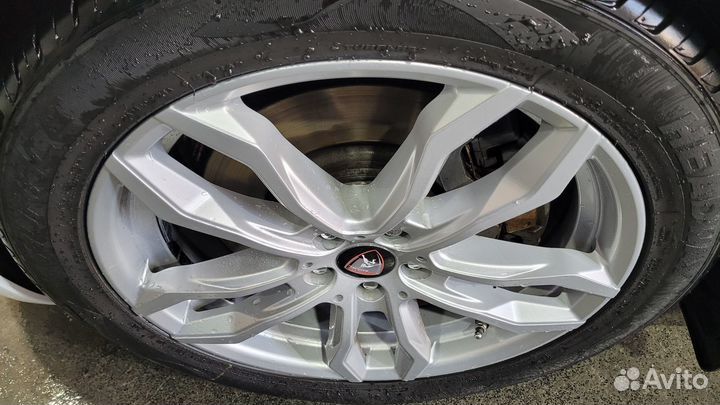 Headway HU901 255/45 R19