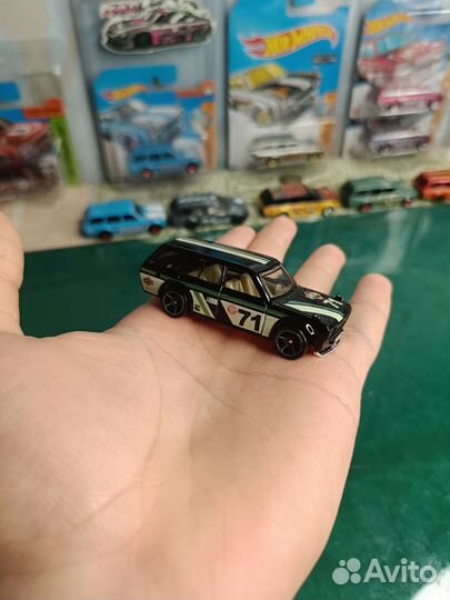 Hot wheels datsun wagon Krmat exclusive