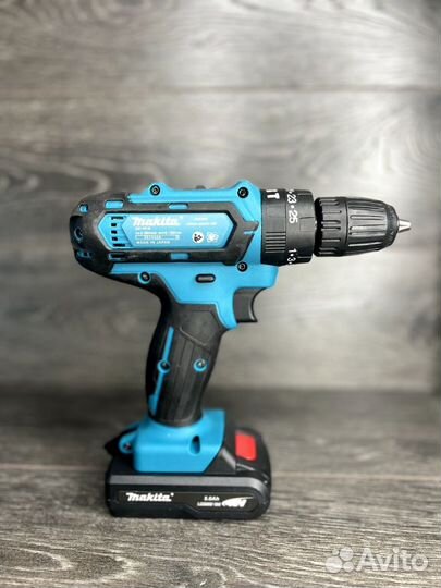 Аккумуляторная дрель шуруповерт makita