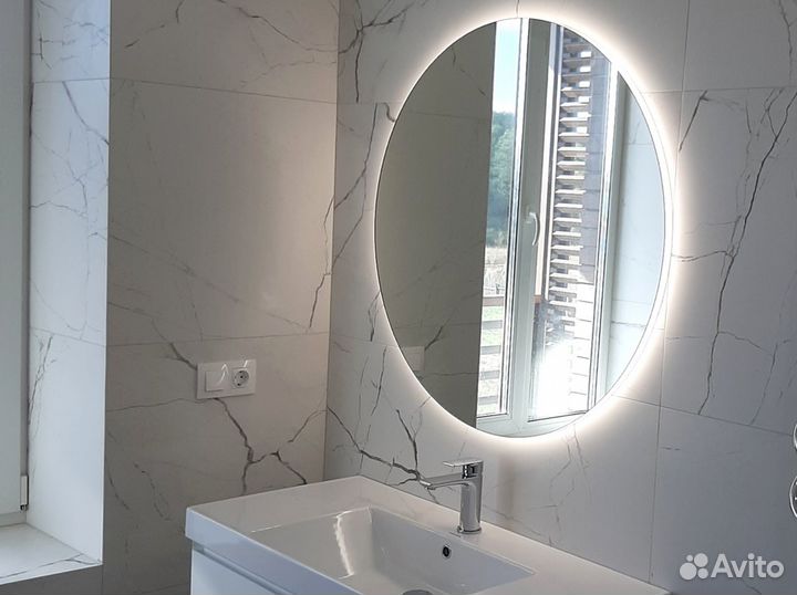 Зеркало с подсветкой 