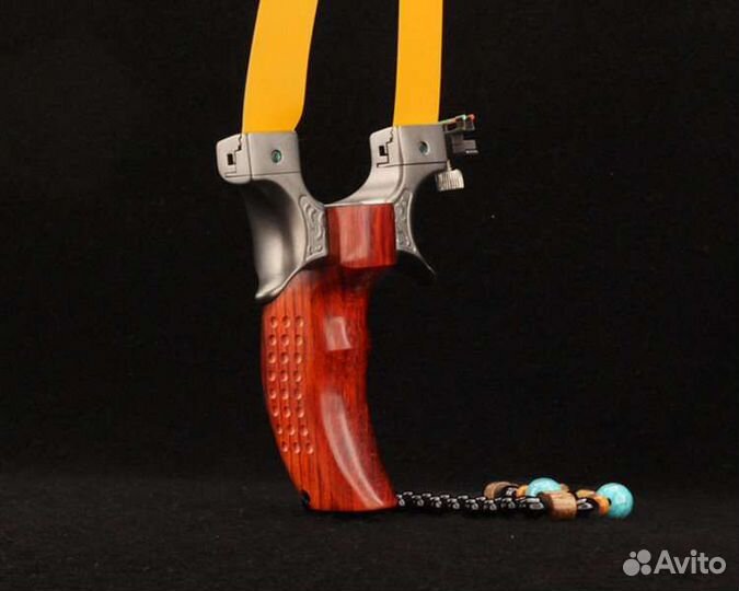 Рогатка с профессиональной мушкой