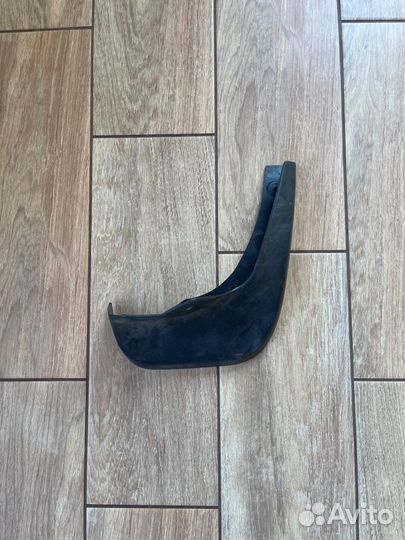 Брызговик задний правый Nissan Qashqai J11 С 2014