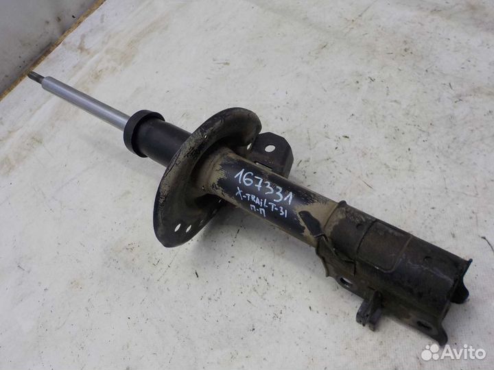 Амортизатор передний правый Nissan Xtrail T31