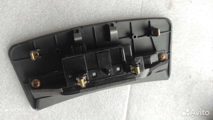 Часы салонные Mitsubishi Galant 8