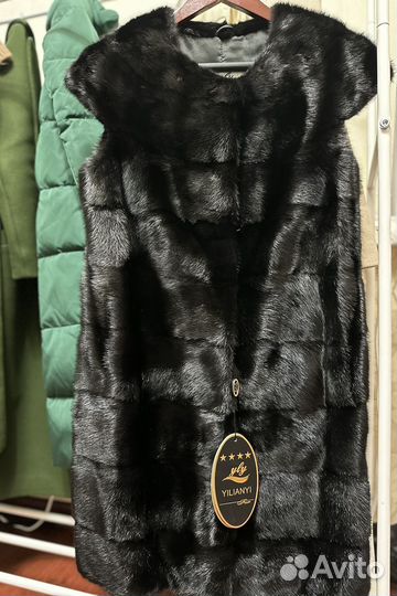 Норковая жилетка женская