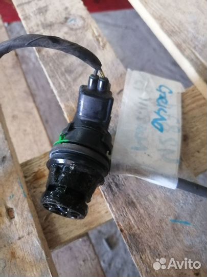 Насос омывателя лобового стекла Mazda 3 BK