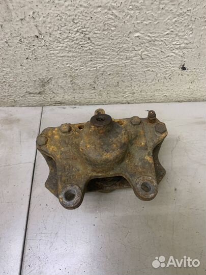 Суппорт задний левый Mercedes W210 E