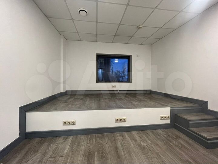 Кресло парикмахера/кабинет косметолога, педикюра