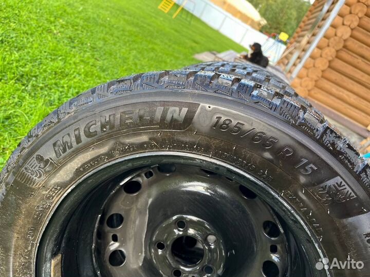 R15 Michelin X-Ice North 4 185/65, PCD 5x100 DIA 57.1